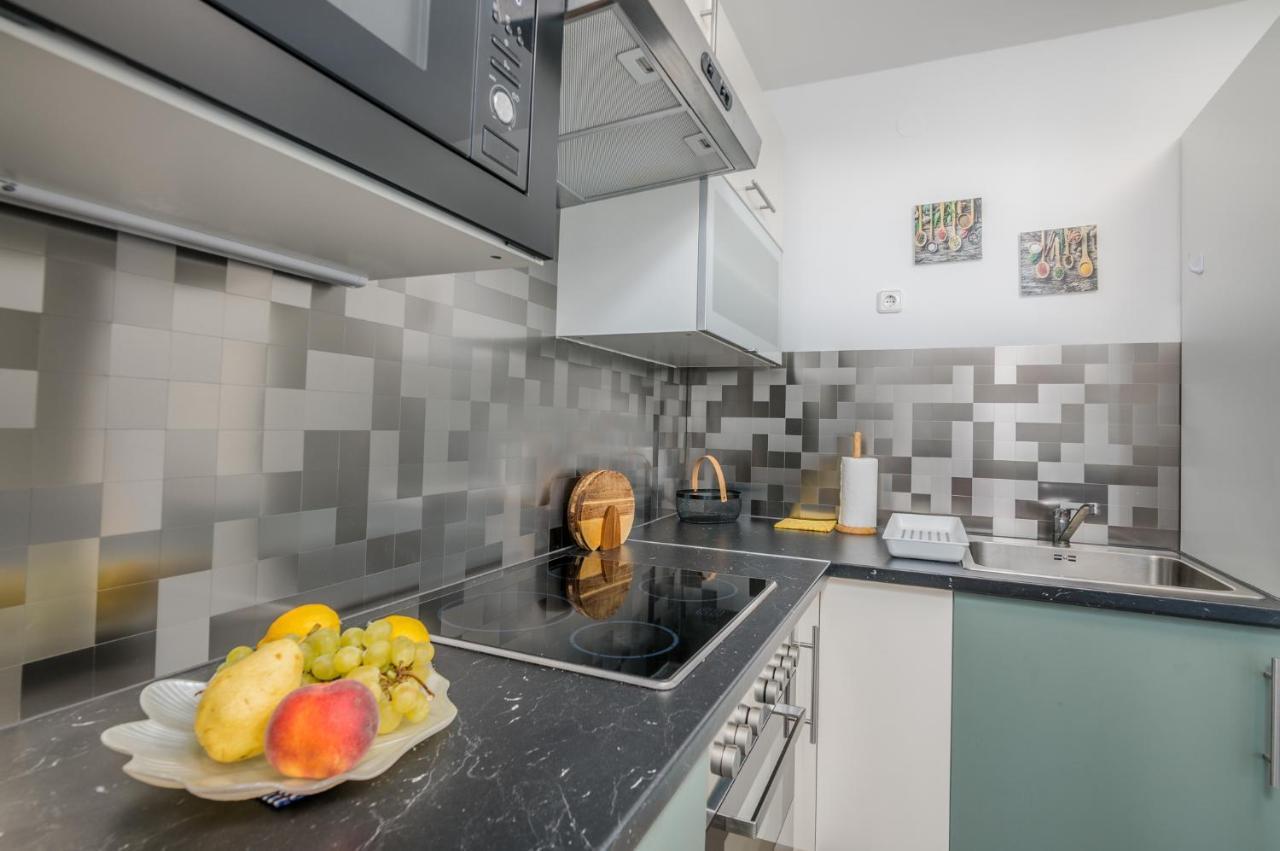 Apartment Dragica Čižići エクステリア 写真